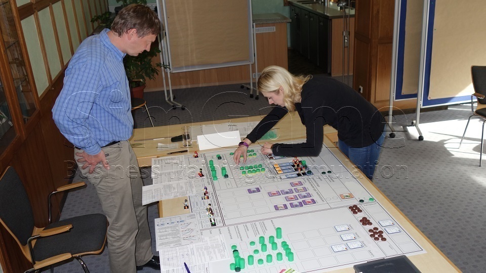 BWL Seminare und Schulungen – Simulationen und Planspiele - Grundlagen der BWL – Seminar Betriebswirtschaft - BWL Intensivseminar – BWL Crashkurs - BWL Weiterbildung – BWL Fortbildung - Projektmanagement Intensivseminar – Projektmanagement Crashkurs - Projektmanagement Simulation – Projektmanagement Planspiel – BWL Kurs – BWL Planspiel – BWL Simulation – Seminar Betriebswirtschaft – BWL Seminar – BWL Seminare – BWL für Ingenieure – BWL für Techniker – BWL für Führungskräfte – BWL für Nichtkaufleute – BWL für Kaufleute – BWL Intensivseminar – BWL Crashkurs – BWL Weiterbildung – BWL Fortbildung – BWL Kurs – BWL Seminar – BWL Seminare – BWL Seminar für Ingenieure – BWL Seminar für Techniker – BWL Seminar für Führungskräfte – BWL Seminar für Nichtkaufleute – BWL Seminar für Kaufleute – BWL Intensivseminar – BWL Crashkurs – BWL Weiterbildung – BWL Fortbildung – BWL Kurs – BWL Seminar – BWL Seminare – BWL Seminare für Ingenieure – BWL Seminare für Techniker – BWL Seminare für Führungskräfte – BWL Seminare für Nichtkaufleute – BWL Seminare für Kaufleute – BWL Intensivseminar – BWL Crashkurs – BWL Weiterbildung – BWL Fortbildung – BWL Kurs – Betriebswirtschaft Seminar – Betriebswirtschaft Seminare – Betriebswirtschaft für Ingenieure – Betriebswirtschaft für Techniker – Betriebswirtschaft für Führungskräfte – Betriebswirtschaft für Nichtkaufleute – Betriebswirtschaft für Kaufleute – Betriebswirtschaft Intensivseminar – Betriebswirtschaft Crashkurs – Betriebswirtschaft Weiterbildung – Betriebswirtschaft Fortbildung – Betriebswirtschaft Kurs – Betriebswirtschaft Seminar – Betriebswirtschaft Seminare – Betriebswirtschaft Seminar für Ingenieure – Betriebswirtschaft Seminar für Techniker – Betriebswirtschaft Seminar für Führungskräfte – Betriebswirtschaft Seminar für Nichtkaufleute – Betriebswirtschaft Seminar für Kaufleute – Betriebswirtschaft Seminar – Betriebswirtschaft Seminare – Betriebswirtschaft Seminare für Ingenieure – Betriebswirtschaft Seminare für Techniker – Betriebswirtschaft Seminare für Führungskräfte – Betriebswirtschaft Seminare für Nichtkaufleute – Betriebswirtschaft Seminare für Kaufleute – Betriebswirtschaftslehre Seminar – Betriebswirtschaftslehre Seminare – Betriebswirtschaftslehre für Ingenieure – Betriebswirtschaftslehre für Techniker – Betriebswirtschaftslehre für Führungskräfte – Betriebswirtschaftslehre für Nichtkaufleute – Betriebswirtschaftslehre für Kaufleute – Betriebswirtschaftslehre Intensivseminar – Betriebswirtschaftslehre Crashkurs – Betriebswirtschaftslehre Weiterbildung – Betriebswirtschaftslehre Fortbildung – Betriebswirtschaftslehre Kurs – Betriebswirtschaftslehre Seminar – Betriebswirtschaftslehre Seminare – Betriebswirtschaftslehre Seminar für Ingenieure – Betriebswirtschaftslehre Seminar für Techniker – Betriebswirtschaftslehre Seminar für Führungskräfte – Betriebswirtschaftslehre Seminar für Nichtkaufleute – Betriebswirtschaftslehre Seminar für Kaufleute – Betriebswirtschaftslehre Seminar – Betriebswirtschaftslehre Seminare – Betriebswirtschaftslehre Seminare für Ingenieure – Betriebswirtschaftslehre Seminare für Techniker – Betriebswirtschaftslehre Seminare für Führungskräfte – Betriebswirtschaftslehre Seminare für Nichtkaufleute – Betriebswirtschaftslehre Seminare für Kaufleute – Kostenrechnung - Controlling - Risiko - Risikoanalyse - Bilanz - Jahresabschluss - Gewinn und Verlustrechnung – Grundlagen der BWL – Grundlagen der Betriebswirtschaft – Grundlagen der Betriebswirtschaftslehre – BWL Seminare und Schulungen – Betriebswirtschaft Seminar und Schulung – Betriebswirtschaftslehre Seminar und Schulung – BWL Seminar – Change Management Simulation - Change Management Planspiel – Change Management Simulationen - Change Management Planspiele - BWL Simulationen - BWL Planspiele – BWL Seminare - BWL Seminar - BWL Simulation - BWL Planspiel – BWL Seminare - BWL Seminar – BWL Seminare - BWL Seminar – BWL Seminare